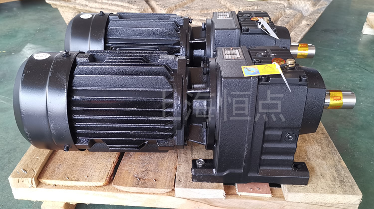 R47系列減速機配電機，黑金剛 實物圖