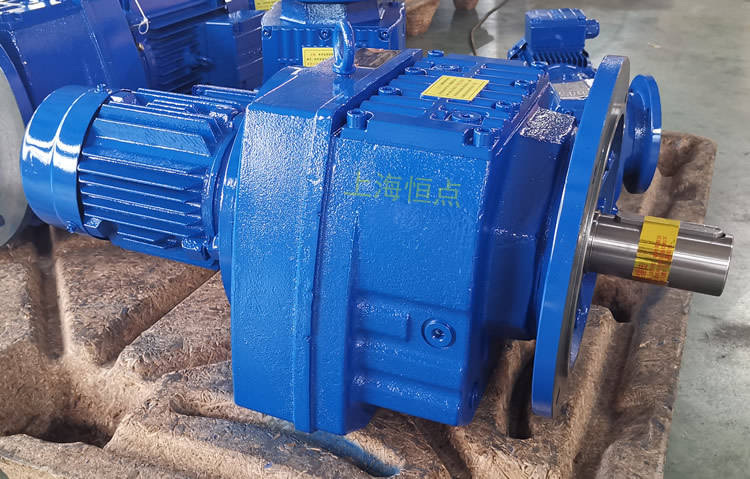 RF87減速機，立式安裝，輸入配電機，實物照片如下